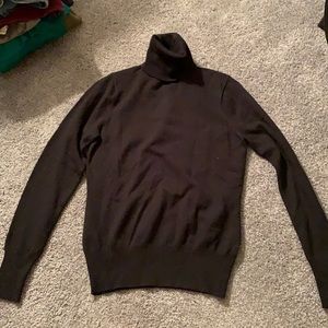Black Tutleneck